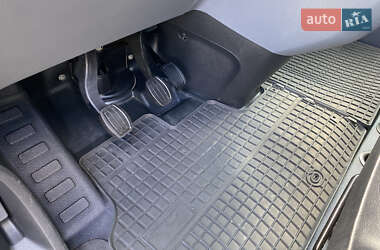Минивэн Opel Vivaro 2019 в 