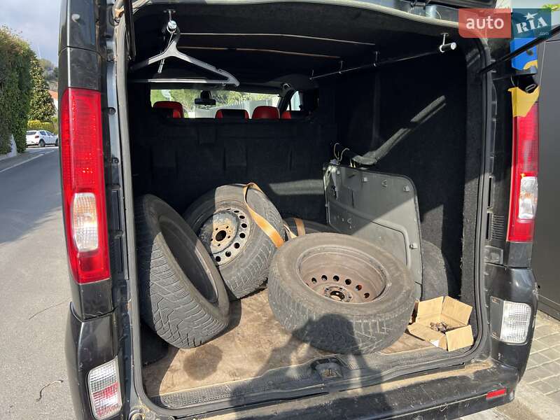 Минивэн Opel Vivaro 2007 в Киеве
