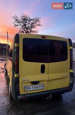 Минивэн Opel Vivaro 2006 в 