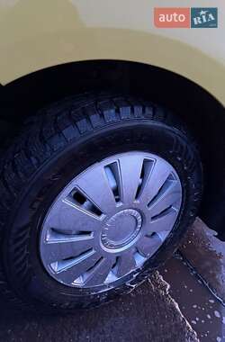 Минивэн Opel Vivaro 2006 в 