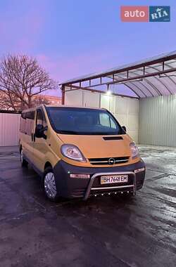 Минивэн Opel Vivaro 2006 в 