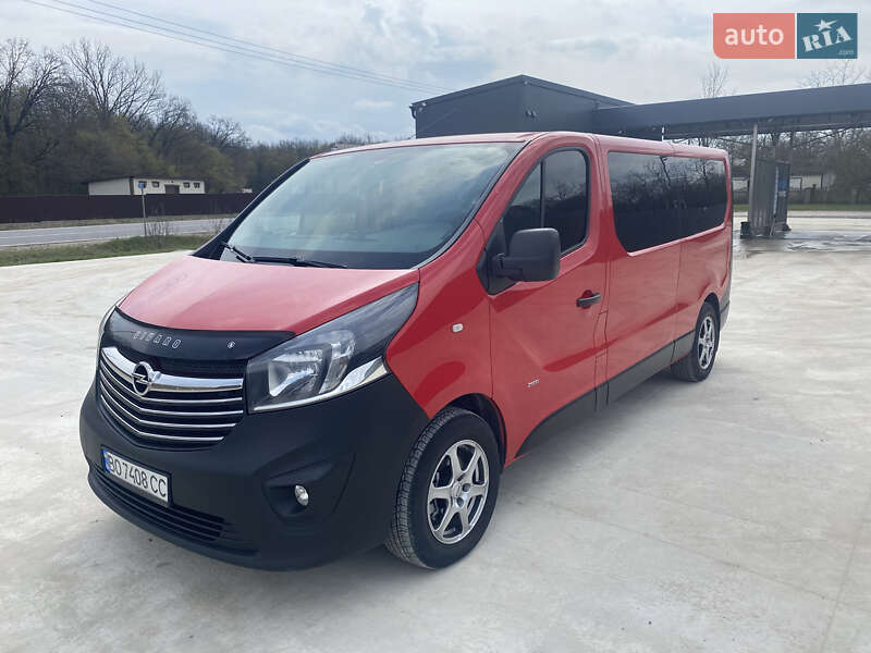 Opel Vivaro 2015