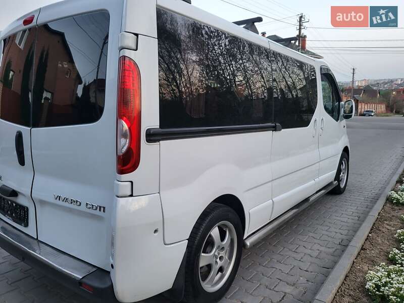 Минивэн Opel Vivaro 2007 в Хмельницком