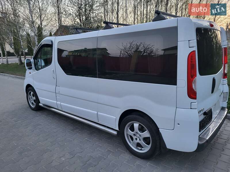 Минивэн Opel Vivaro 2007 в Хмельницком