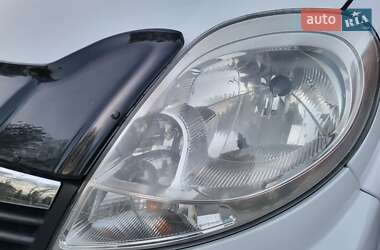 Минивэн Opel Vivaro 2007 в 