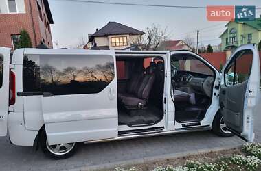 Минивэн Opel Vivaro 2007 в 