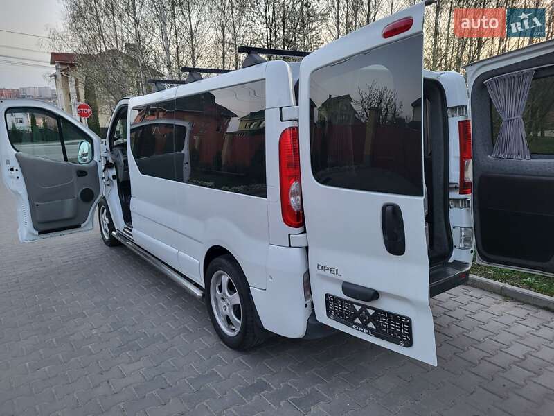 Минивэн Opel Vivaro 2007 в Хмельницком