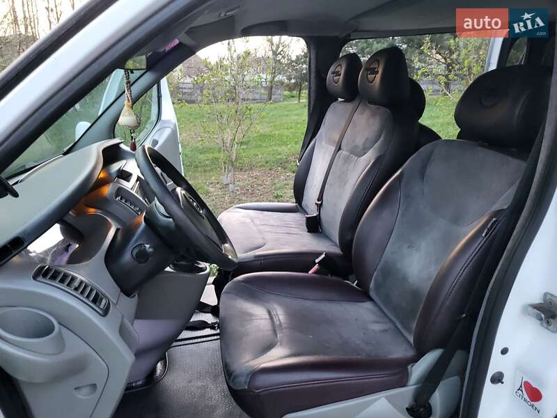 Минивэн Opel Vivaro 2007 в Хмельницком