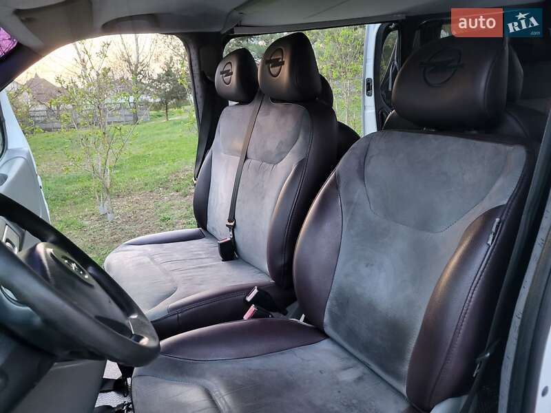 Минивэн Opel Vivaro 2007 в Хмельницком