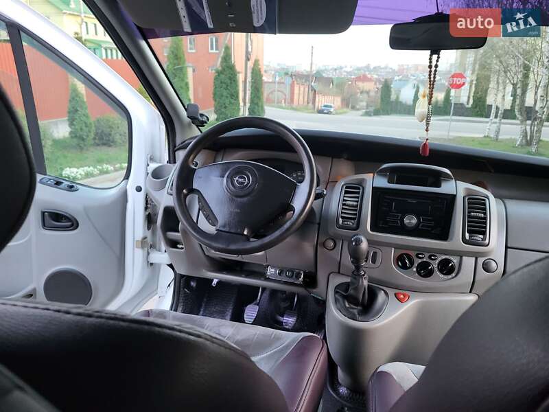 Минивэн Opel Vivaro 2007 в Хмельницком