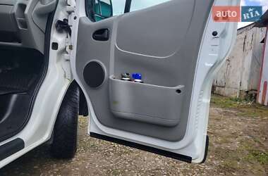 Минивэн Opel Vivaro 2005 в 