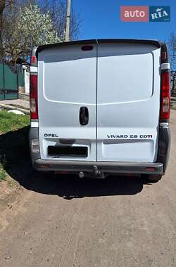 Минивэн Opel Vivaro 2008 в 