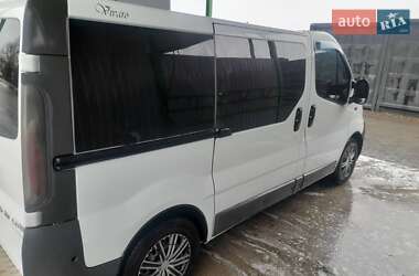 Минивэн Opel Vivaro 2006 в 