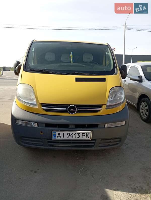 Opel Vivaro 2004