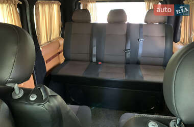 Минивэн Opel Vivaro 2004 в 