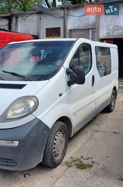Минивэн Opel Vivaro 2003 в Тернополе