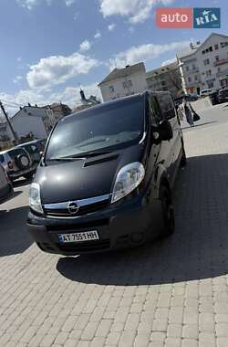 Грузовой фургон Opel Vivaro 2012 в Коломые