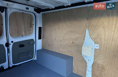 Грузовой фургон Opel Vivaro 2014 в 