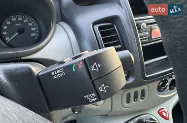 Грузовой фургон Opel Vivaro 2014 в 