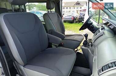 Минивэн Opel Vivaro 2009 в 