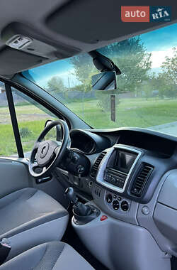 Мінівен Opel Vivaro 2012 в 