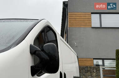 Грузовой фургон Opel Vivaro 2004 в 
