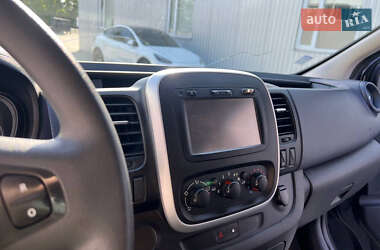 Мінівен Opel Vivaro 2015 в 