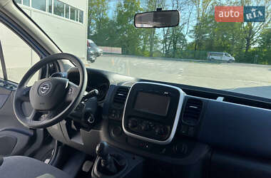 Мінівен Opel Vivaro 2015 в 