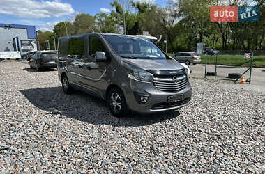 Мінівен Opel Vivaro 2015 в 