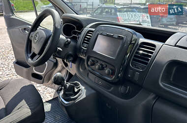 Мінівен Opel Vivaro 2015 в 