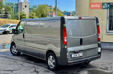 Вантажний фургон Opel Vivaro 2014 в 