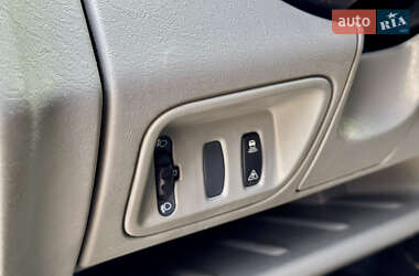 Вантажний фургон Opel Vivaro 2014 в 