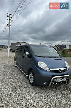 Мінівен Opel Vivaro 2014 в Чернівцях