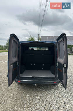 Мінівен Opel Vivaro 2014 в 