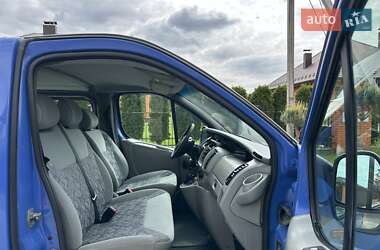Минивэн Opel Vivaro 2004 в 