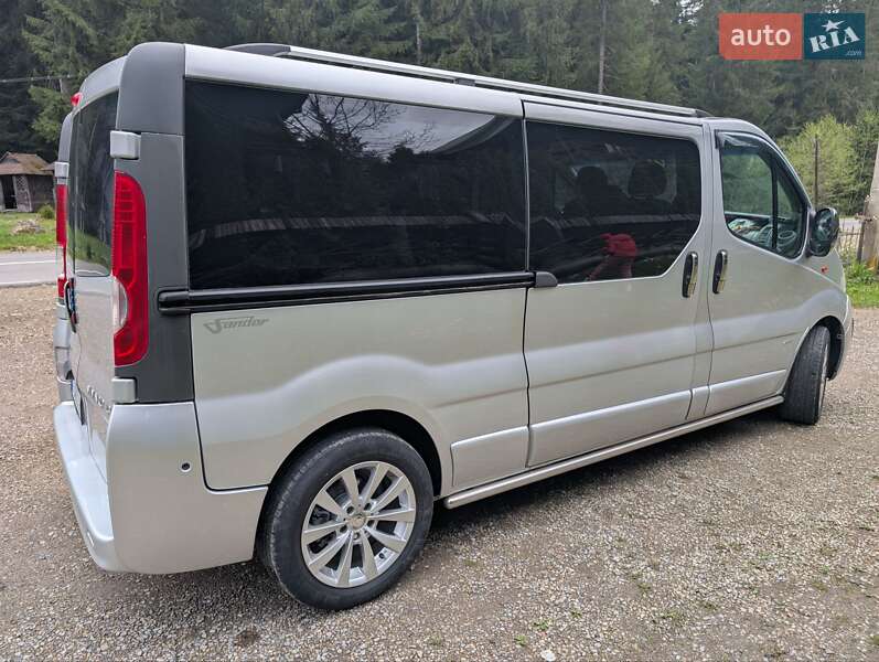 Мінівен Opel Vivaro 2012 в Яремчі фото 8 Мінівен Opel Vivaro 2012 в Яремчі