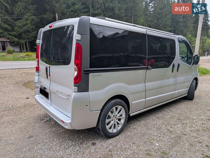 Мінівен Opel Vivaro 2012 в Яремчі фото 10 Мінівен Opel Vivaro 2012 в Яремчі