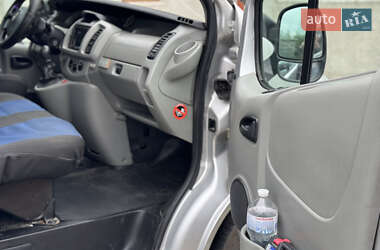 Минивэн Opel Vivaro 2005 в 
