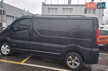 Вантажний фургон Opel Vivaro 2012 в 