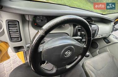 Грузовой фургон Opel Vivaro 2010 в 