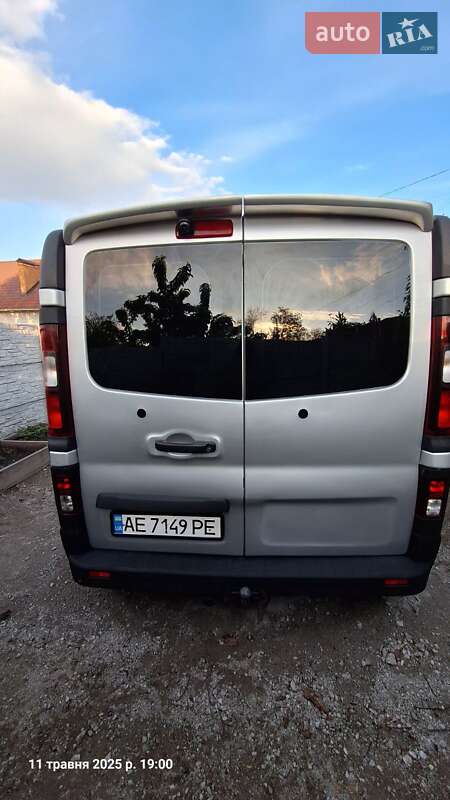 Мінівен Opel Vivaro 2015 в Дніпрі фото 7 Мінівен Opel Vivaro 2015 в Дніпрі