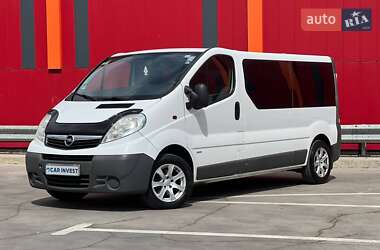 Минивэн Opel Vivaro 2010 в 