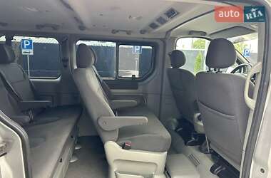 Мінівен Opel Vivaro 2011 в 