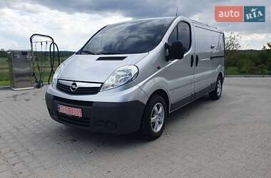 Грузовой фургон Opel Vivaro 2013 в 