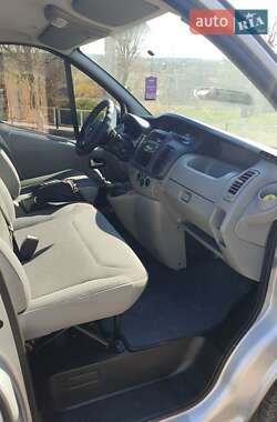 Грузовой фургон Opel Vivaro 2013 в 