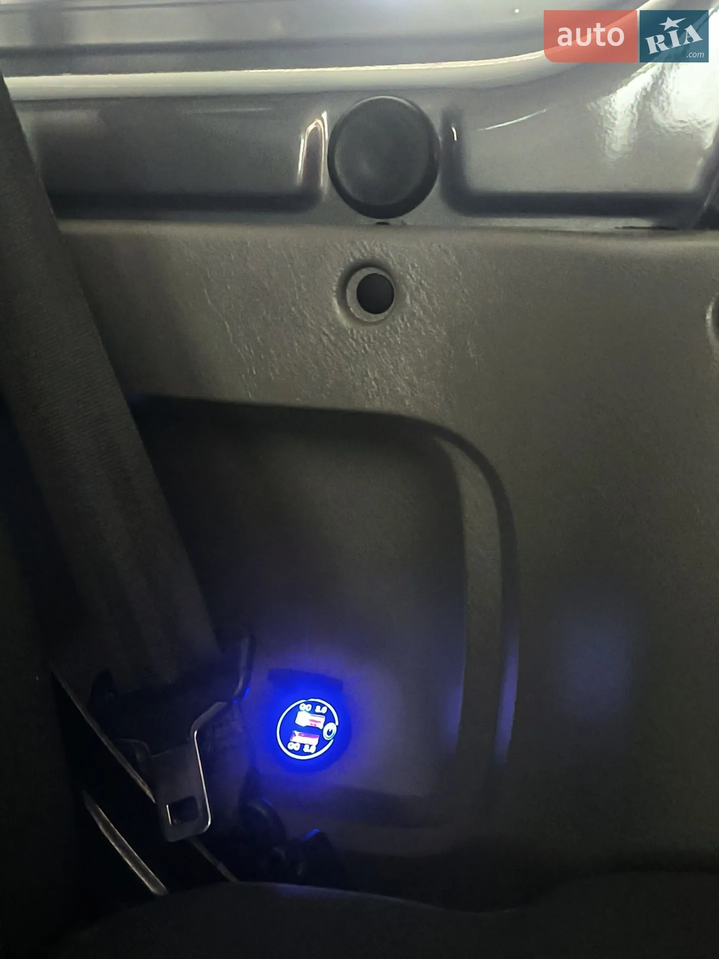 2011 Opel Vivaro - мініатюра 2