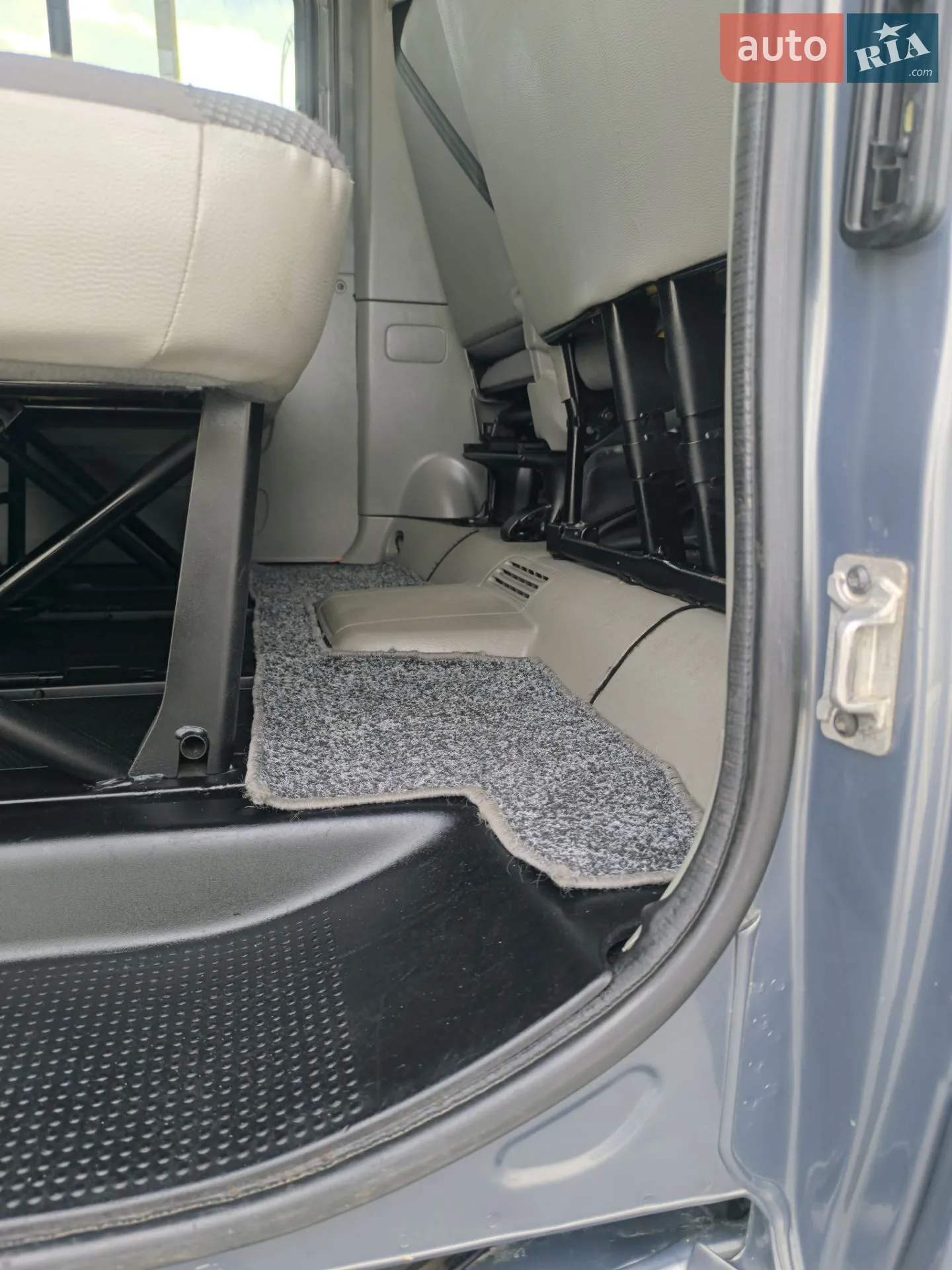 2011 Opel Vivaro - мініатюра 63