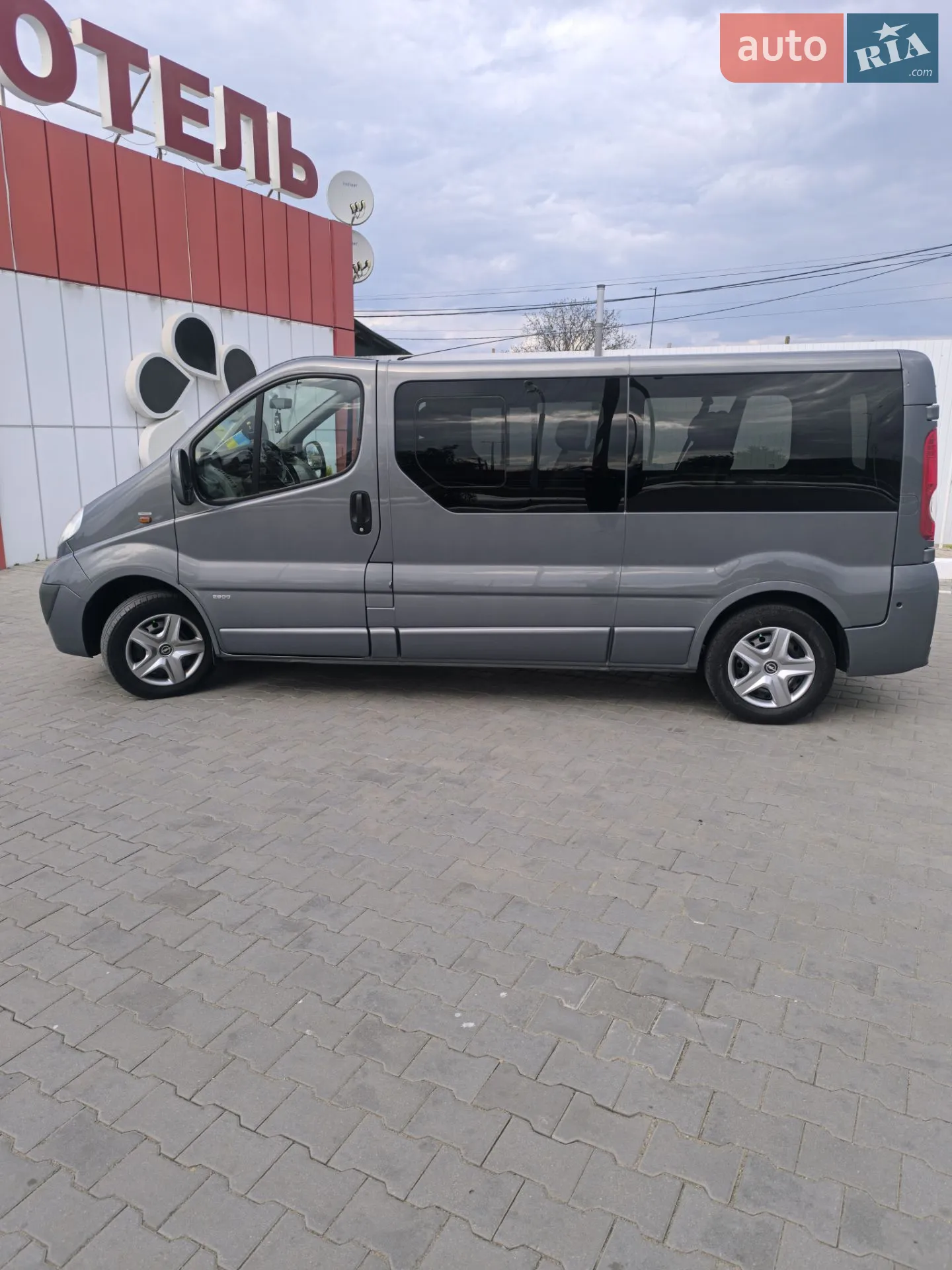 2011 Opel Vivaro - мініатюра 92