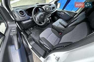 Вантажний фургон Opel Vivaro 2015 в 