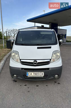 Минивэн Opel Vivaro 2007 в 